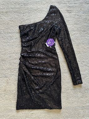 cheyenne formal one shoulder velvet dress Windsor | Dresses | Oneshoulder The Sequined Veil